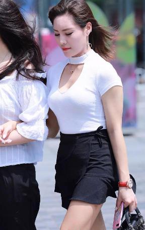 免费看100部老妇人的电视剧